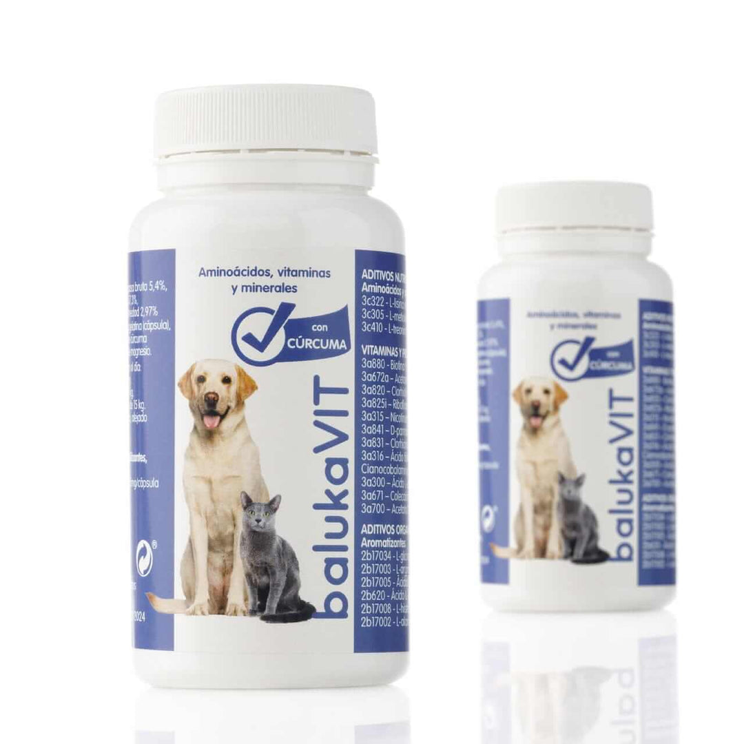 Anti-inflamatorio para Perros y Gatos con Vitaminas y Cúrcuma - balukaVIT en envase con perro y gato.